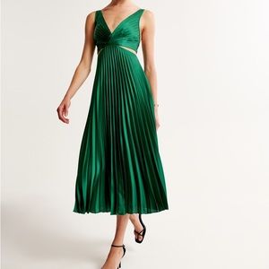 Abercrombie Satin Pleated Cutout Maxi Dress (NWT)